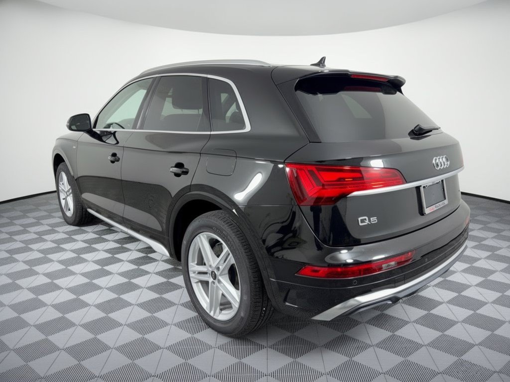 Certified 2024 Audi Q5 e Premium Plus w/ Premium Plus Package AWD/4WD image 3