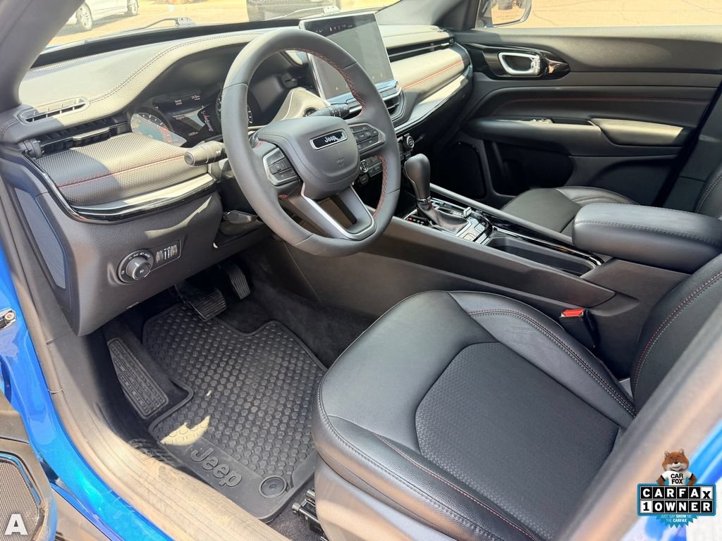 Certified 2026 Jeep Compass Trailhawk AWD/4WD image 15