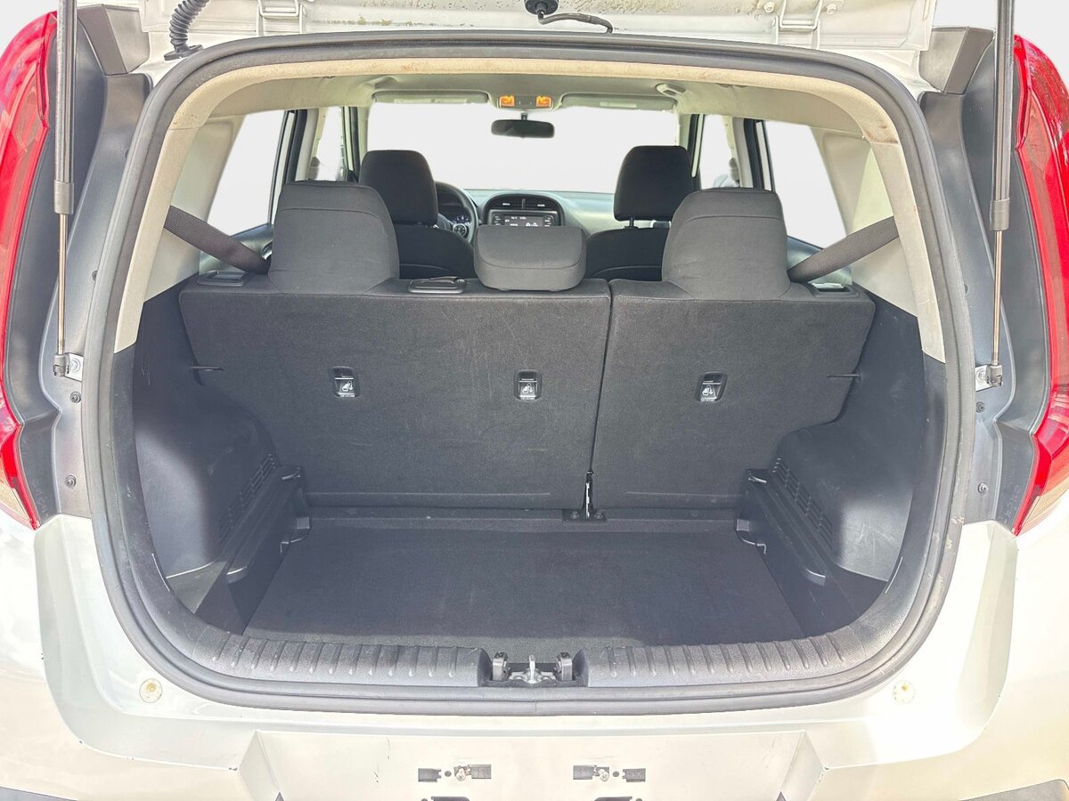 Used 2020 Kia Soul LX FWD image 9