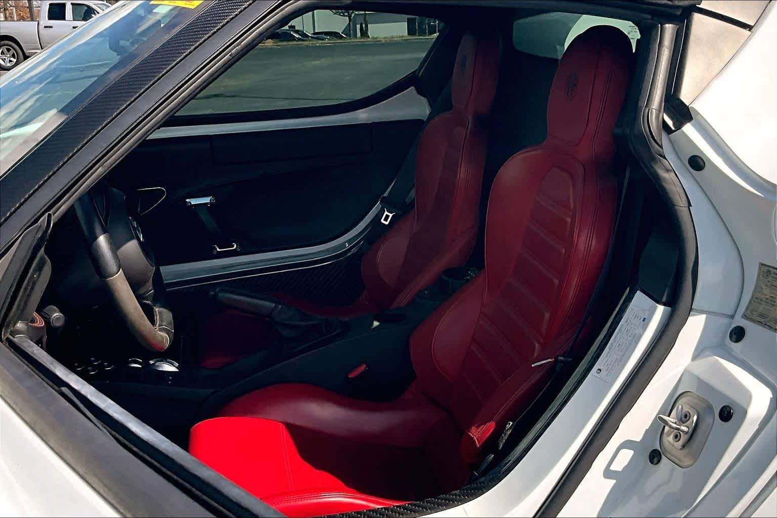 Used 2015 Alfa Romeo 4C Spider w/ Spider Track Package RWD image 8