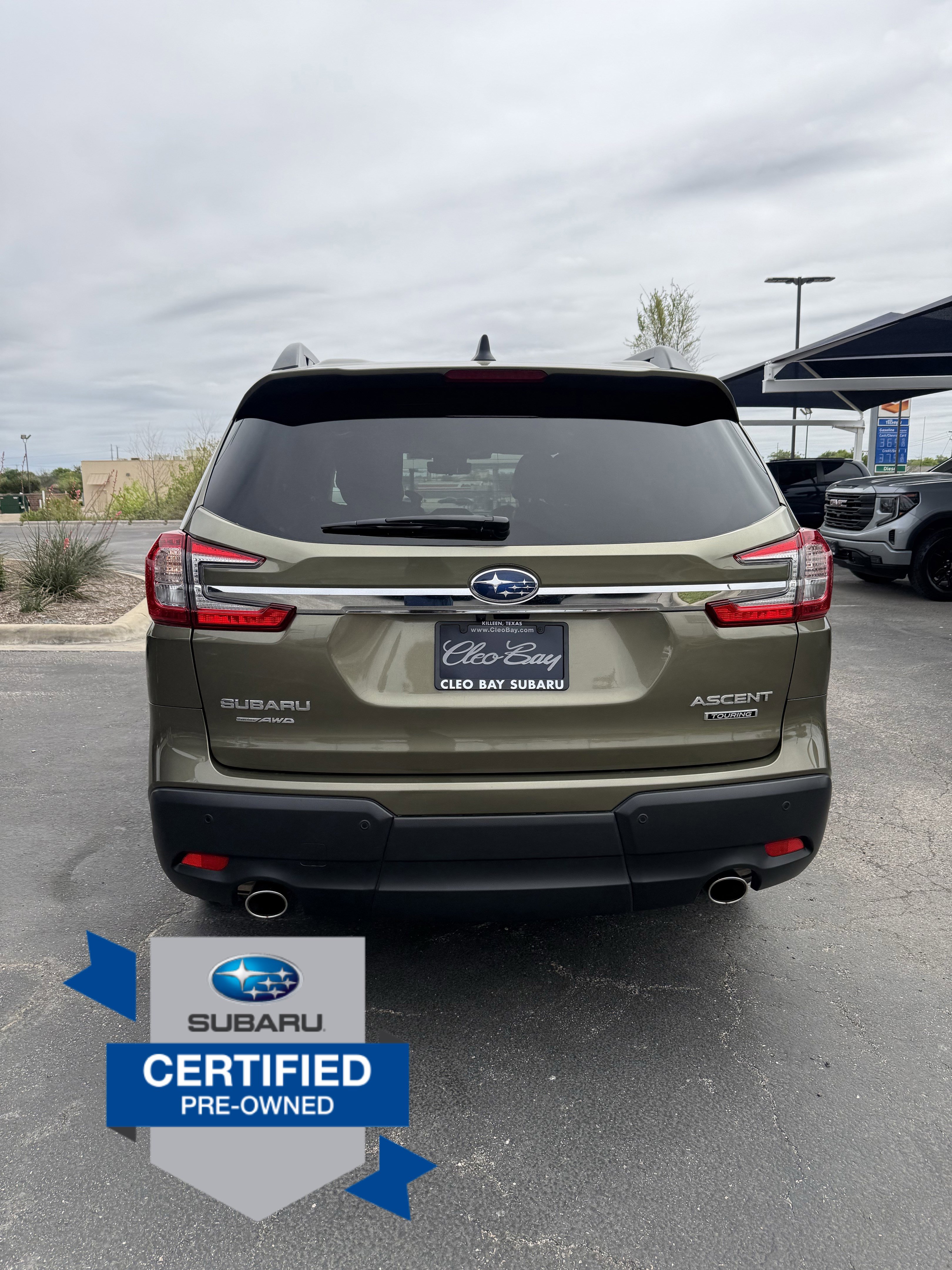 Used 2025 Subaru Ascent Touring AWD/4WD image 6