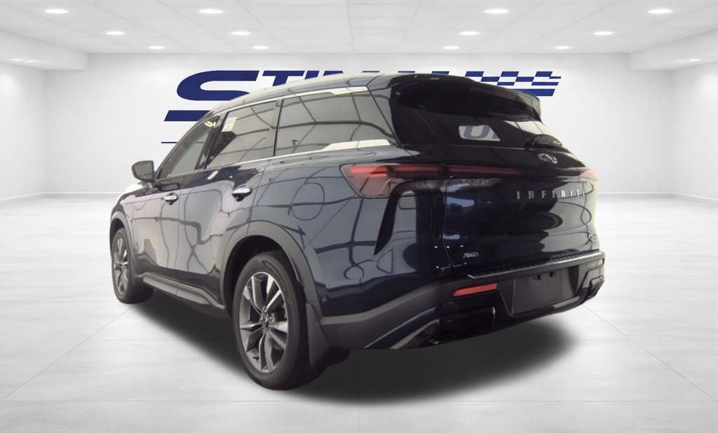Used 2023 INFINITI QX60 Luxe w/ Cargo Package image 7