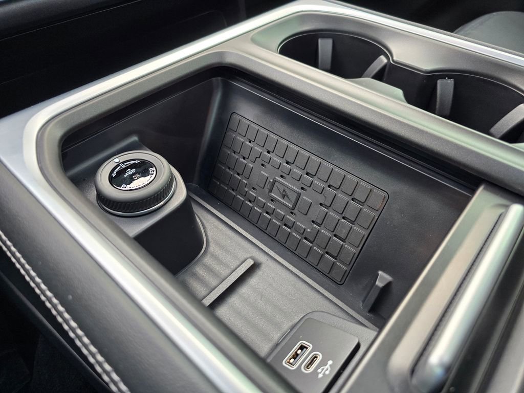 New 2025 Ford Expedition Platinum w/ Stealth Appearance Package image 42