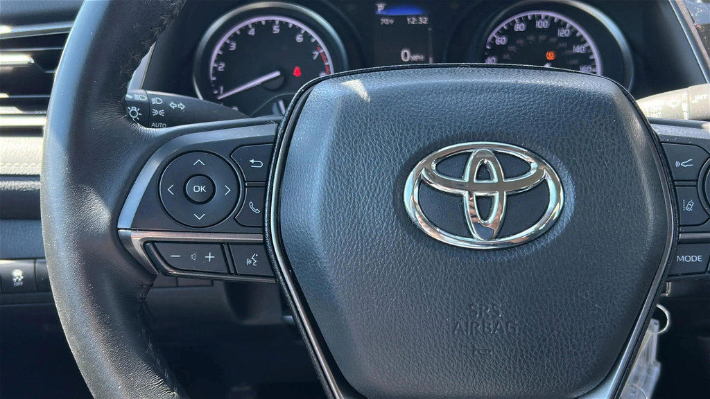 Used 2024 Toyota Camry SE FWD image 14