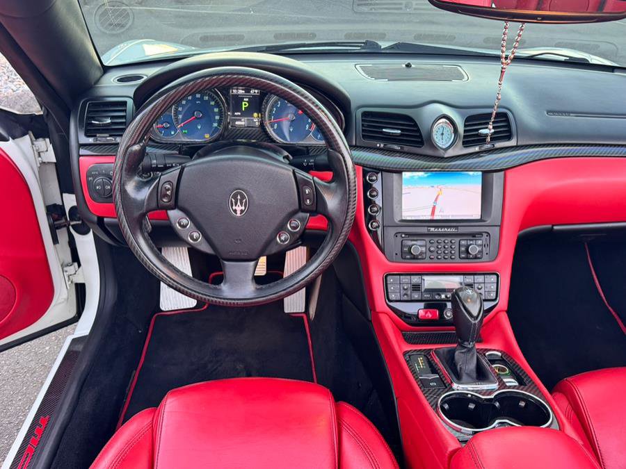 Used 2012 Maserati GranTurismo Sport image 15