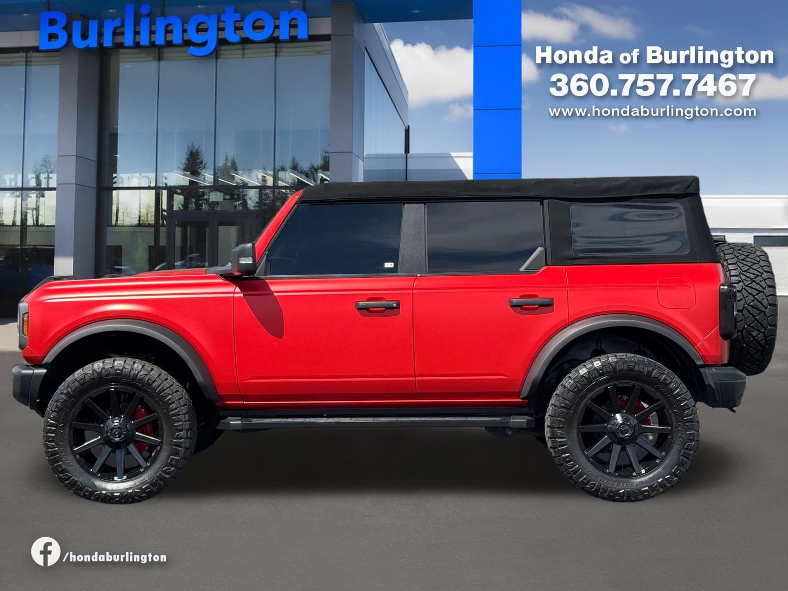 Used 2022 Ford Bronco Badlands AWD/4WD image 3