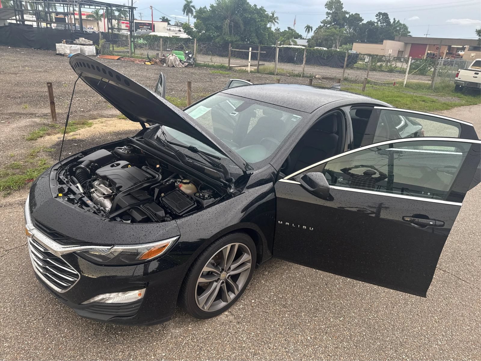 Used 2022 Chevrolet Malibu LT FWD image 12