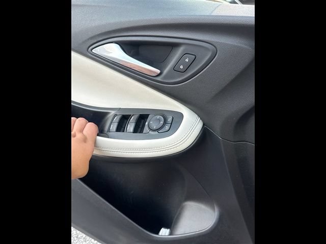Used 2022 Buick Encore GX Preferred FWD image 7