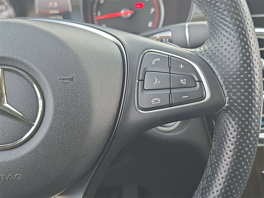 Used 2017 Mercedes-Benz GLC 300 4MATIC image 22