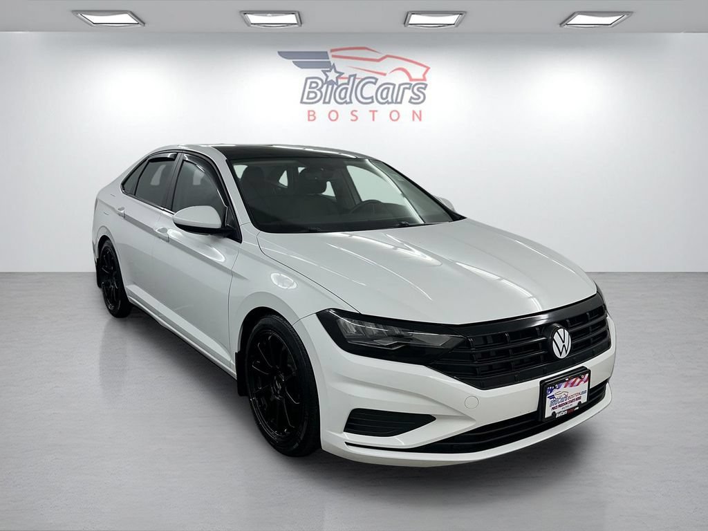 Used 2020 Volkswagen Jetta SE FWD image 3
