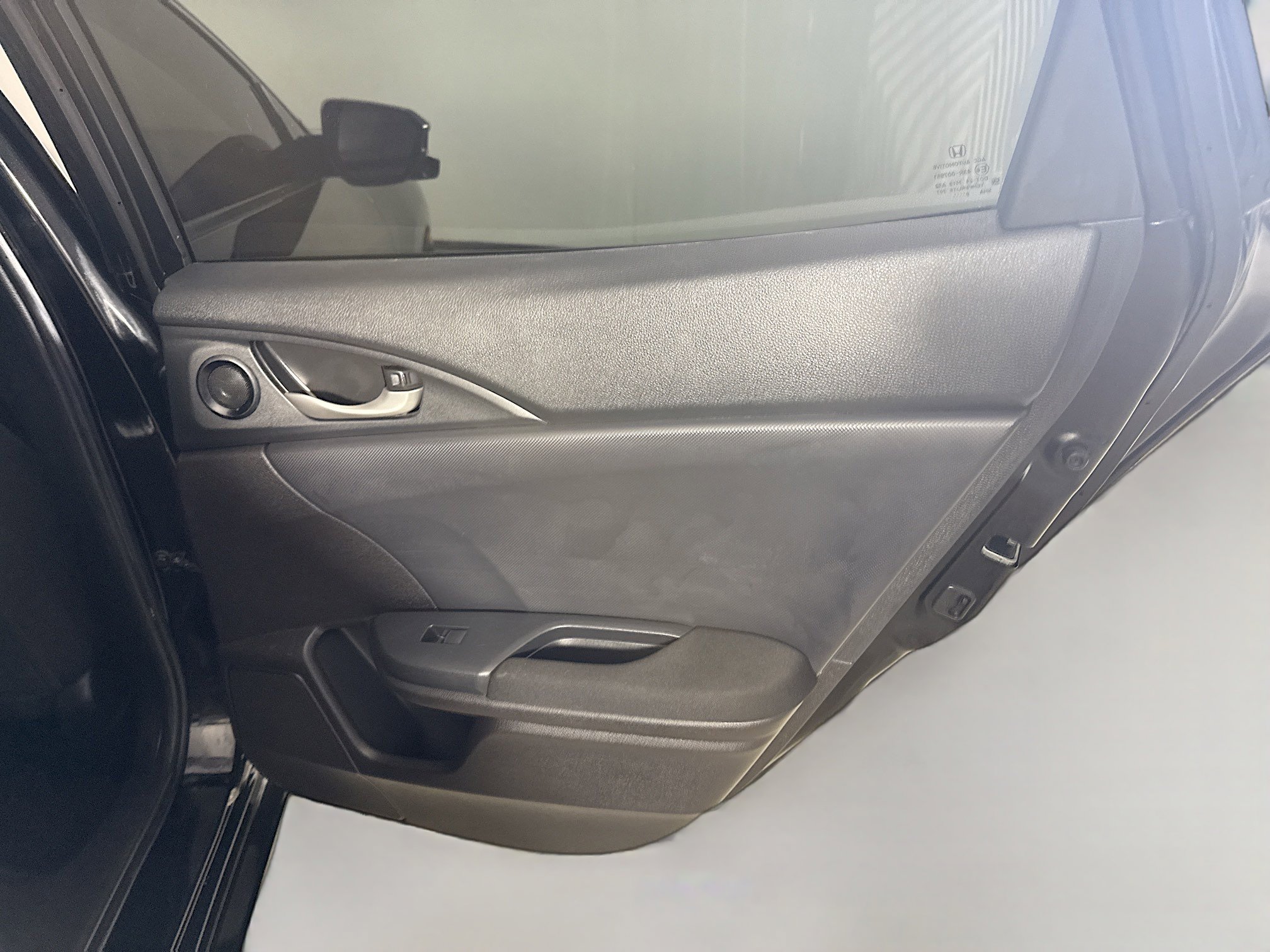 Used 2018 Honda Civic EX image 28