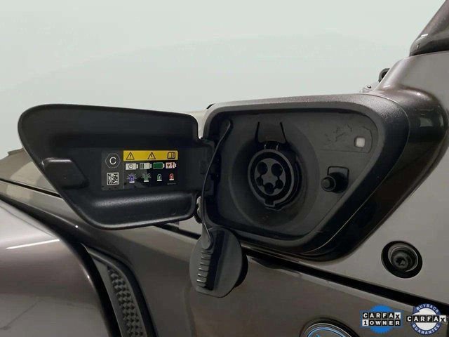 Used 2025 Jeep Wrangler Unlimited Sahara w/ Safety Group image 77