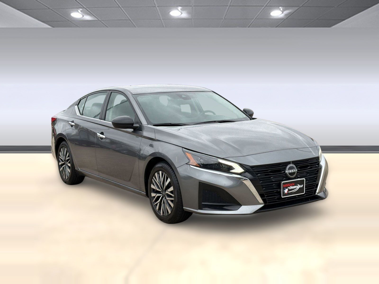 Used 2024 Nissan Altima 2.5 SV image 7