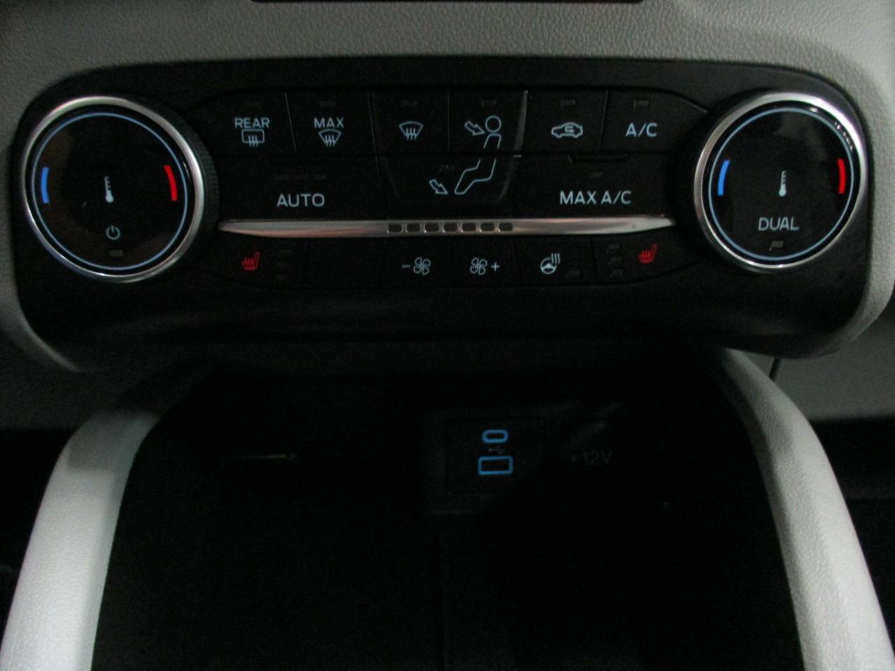 Used 2023 Ford Escape Active image 23