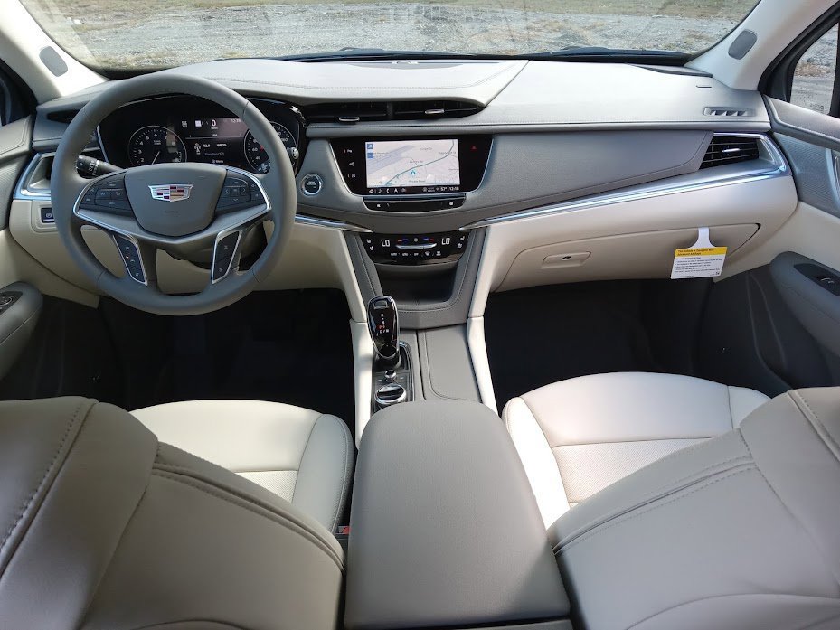 New 2026 Cadillac XT5 Premium Luxury w/ Driver Assist Package AWD/4WD image 14