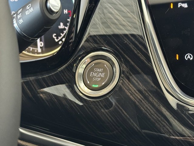 New 2025 Cadillac XT6 Premium Luxury image 38