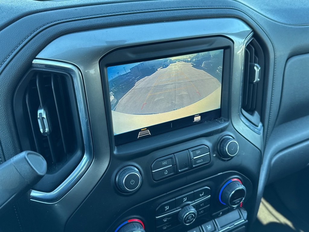 Used 2021 Chevrolet Silverado 1500 LT image 11