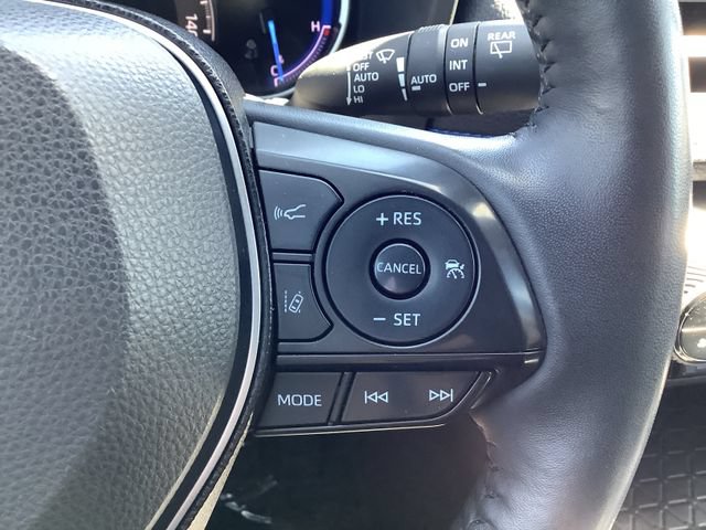 Used 2019 Toyota RAV4 XSE w/ XSE Weather Package AWD/4WD image 12