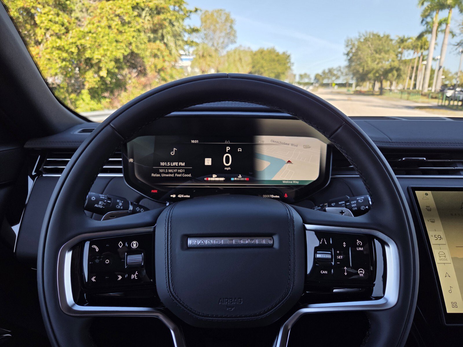 New 2026 Land Rover Range Rover Sport SE image 10