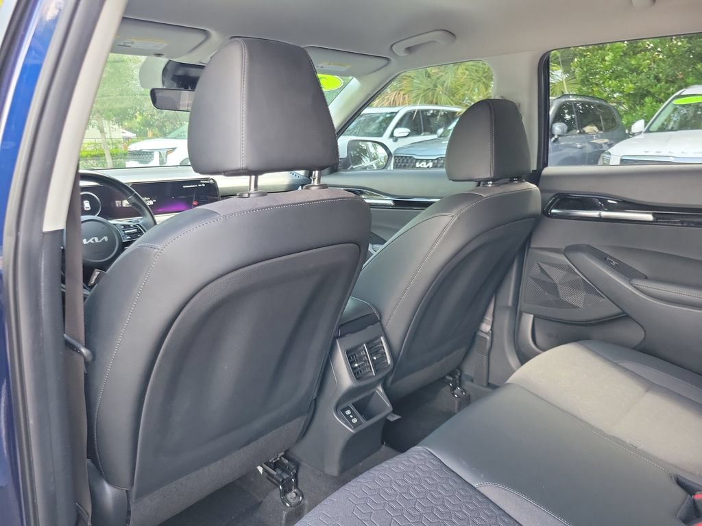 Certified 2024 Kia Seltos S FWD image 11