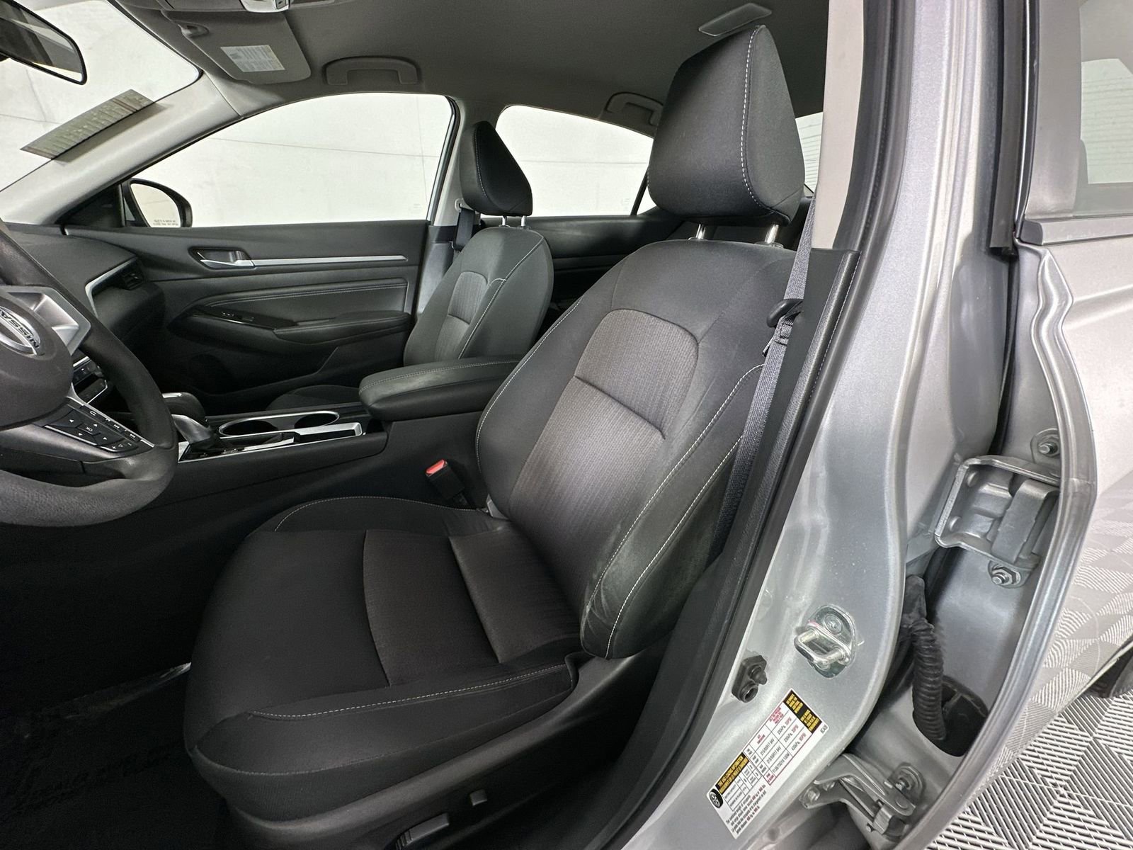 Certified 2021 Nissan Altima 2.5 SV FWD image 11