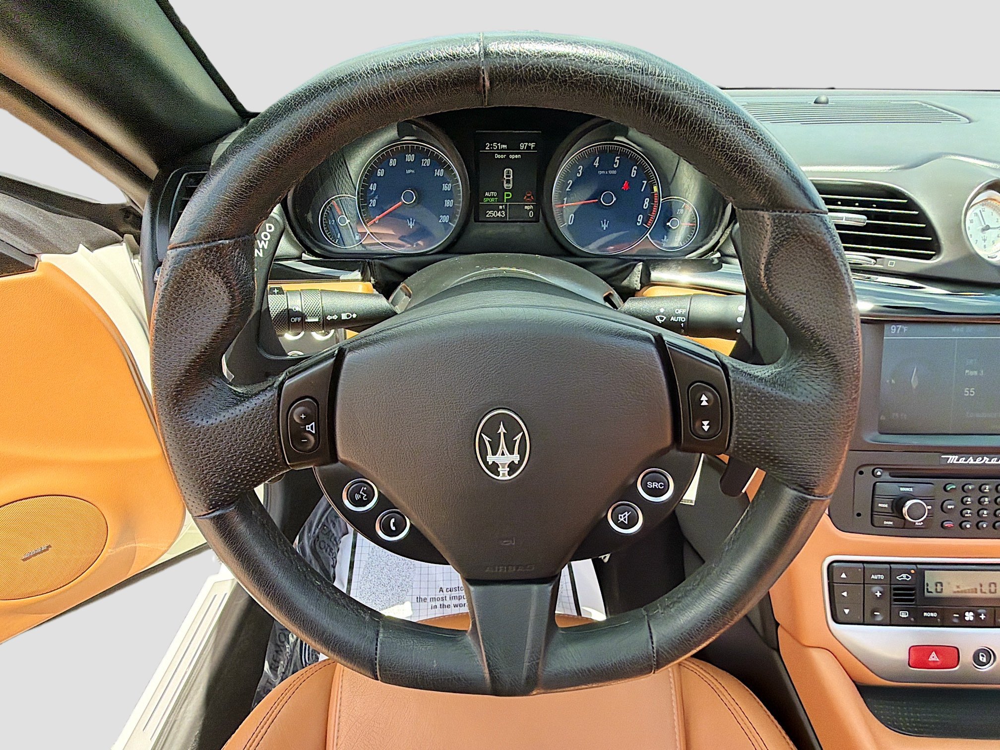 Used 2016 Maserati GranTurismo MC RWD image 35