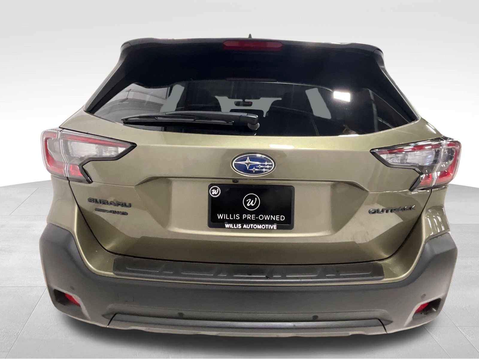 Used 2025 Subaru Outback Onyx Edition image 5