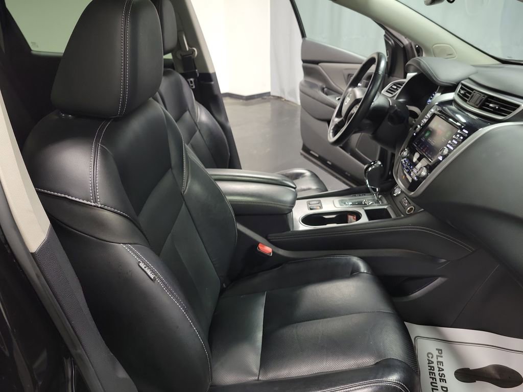 Used 2020 Nissan Murano SL w/ Moonroof Package image 25