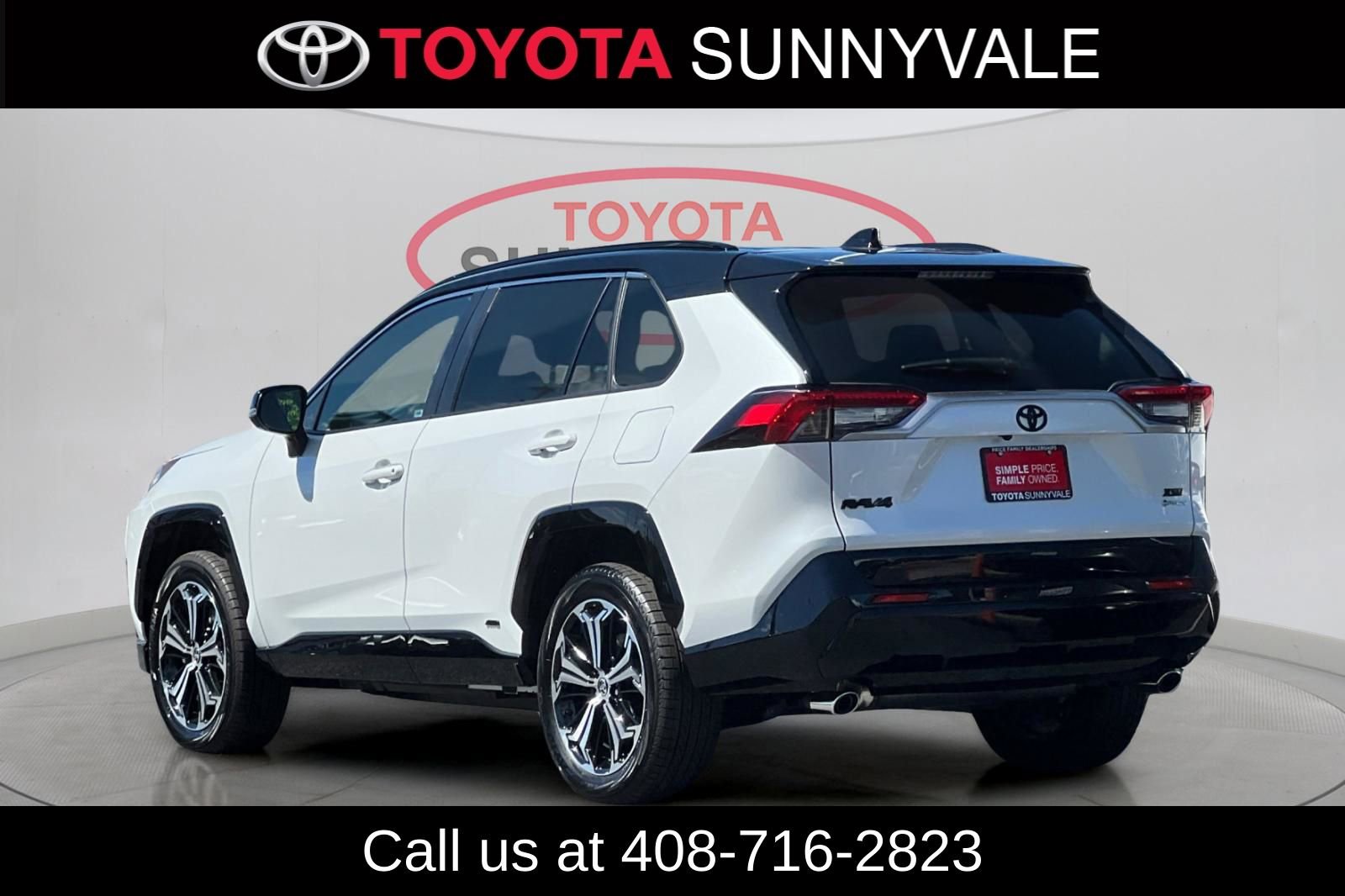 Certified 2025 Toyota RAV4 XSE w/ Weather Package image 8