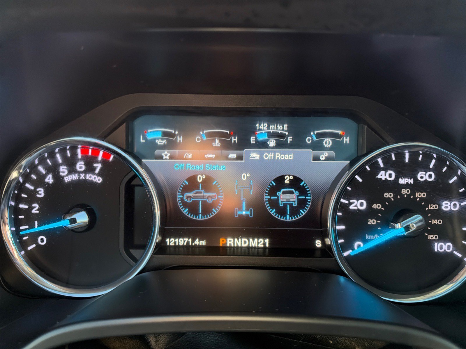 Used 2017 Ford F250 Lariat w/ Lariat Ultimate Package AWD/4WD image 26