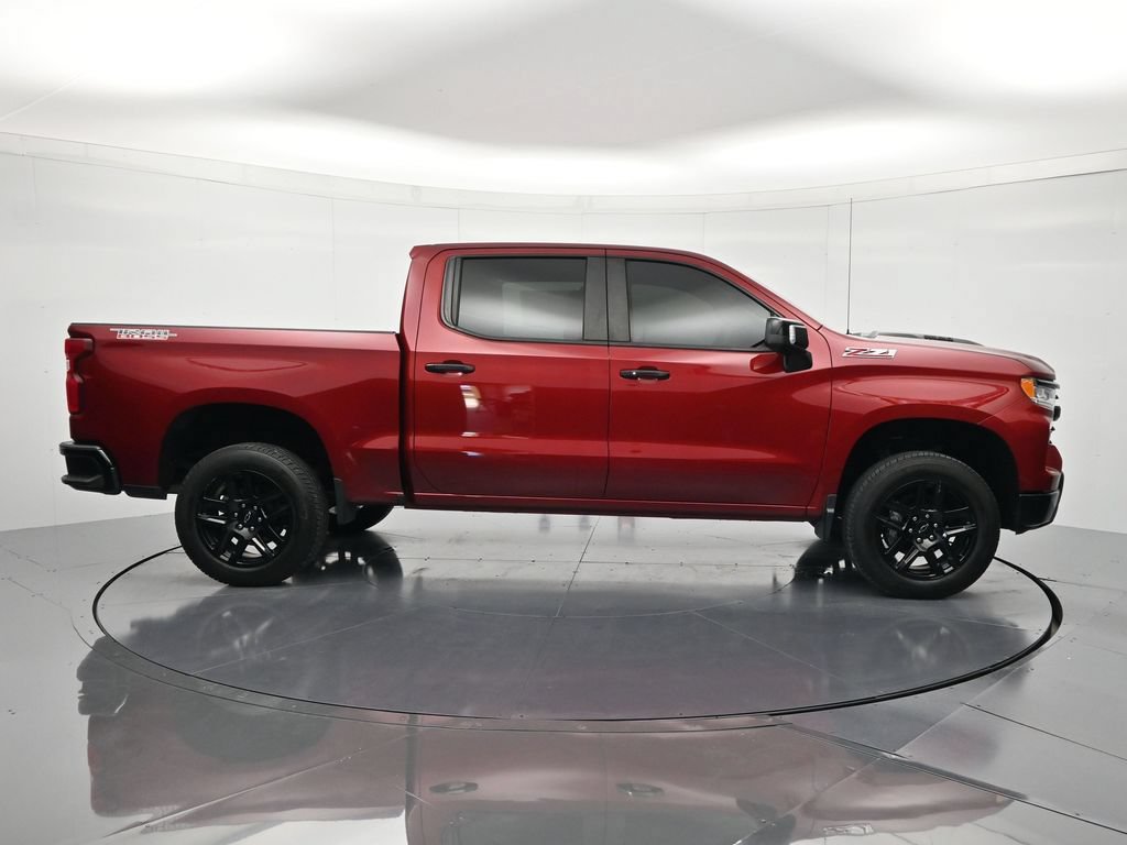 Certified 2022 Chevrolet Silverado 1500 LT Trail Boss w/ LT Trail Boss Premium Package AWD/4WD image 4