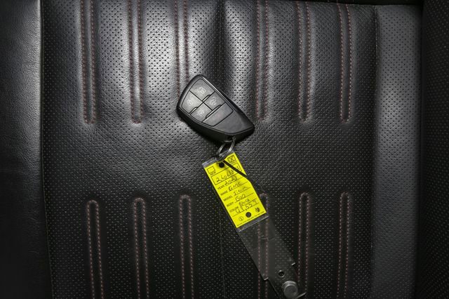 Used 2023 GMC Sierra 1500 AT4X AWD/4WD image 40