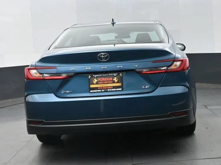 Used 2025 Toyota Camry LE FWD image 6
