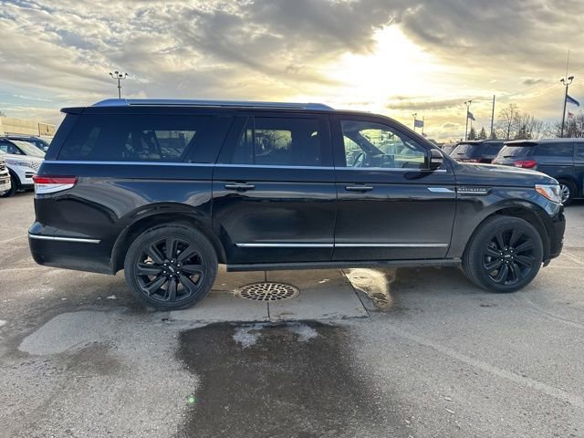 Used 2023 Lincoln Navigator L Reserve image 11