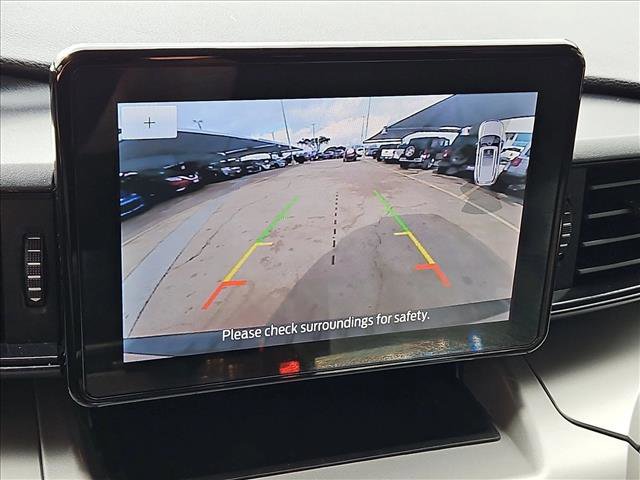 Used 2022 Ford Explorer XLT w/ Class IV Trailer Tow Package image 14