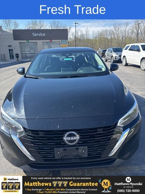 Used 2024 Nissan Sentra SV FWD image 1