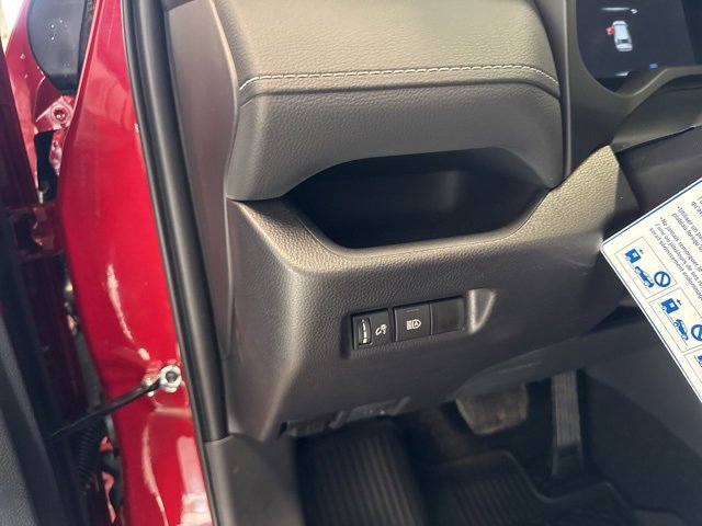 New 2025 Toyota RAV4 LE image 13