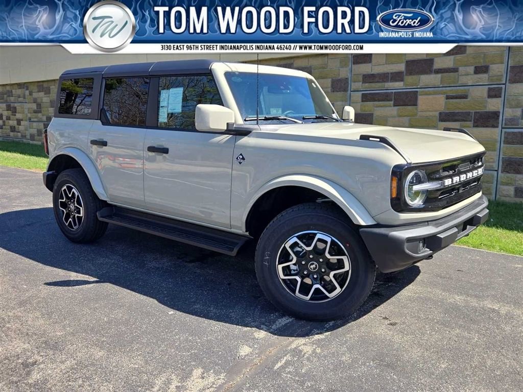 New 2026 Ford Bronco Outer Banks