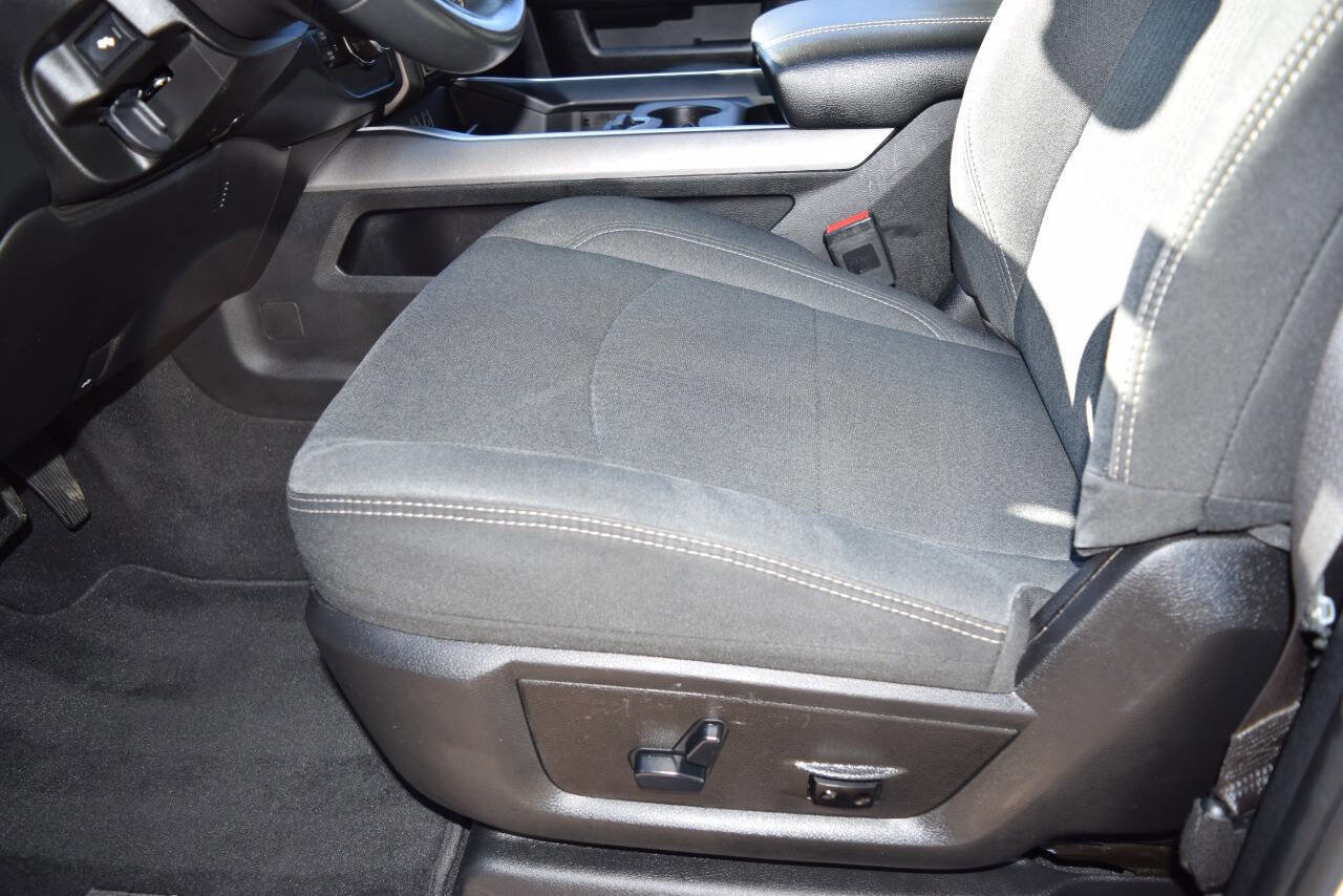 Used 2019 RAM 2500 Big Horn image 33