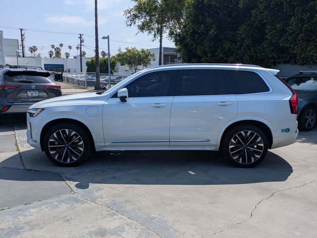 Certified 2025 Volvo XC90 T8 Ultra w/ Lounge Package AWD/4WD image 6