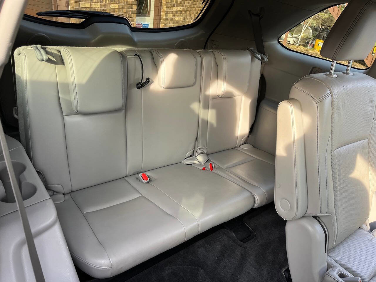 Used 2014 Toyota Highlander Limited AWD/4WD image 7