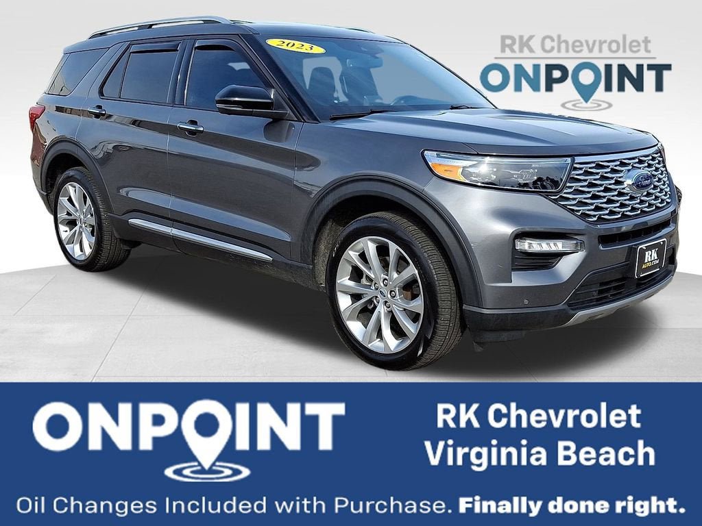 Used 2023 Ford Explorer Platinum w/ Technology Package AWD/4WD image 1