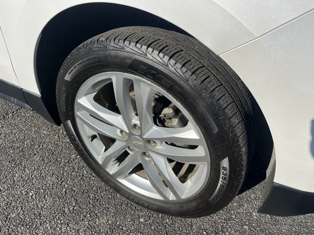 Used 2018 Chevrolet Equinox Premier image 28