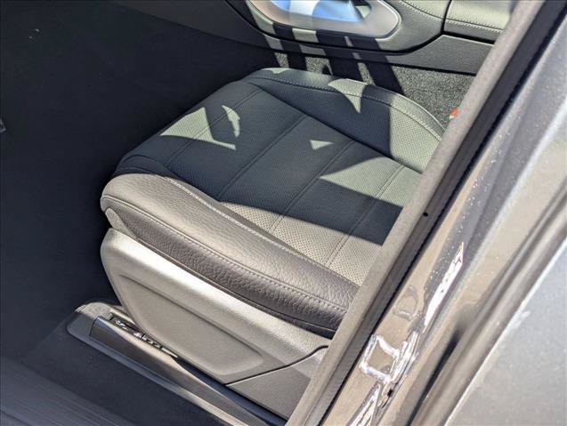 New 2026 Mercedes-Benz GLS 580 4MATIC image 4