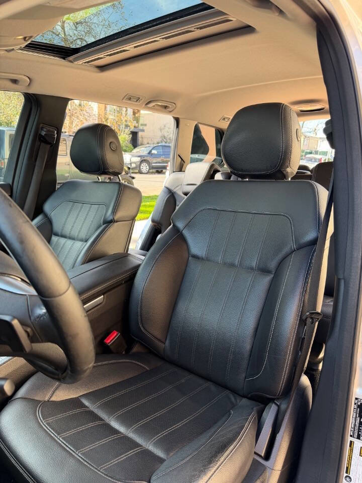 Used 2016 Mercedes-Benz GL 450 4MATIC w/ Premium I Package image 34