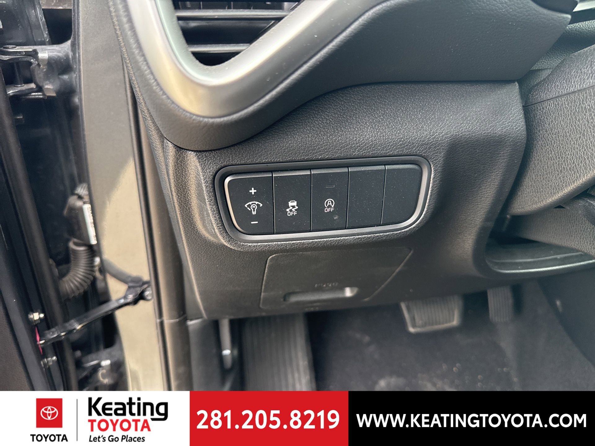 Used 2025 Kia Soul LX w/ LX Technology Package image 12