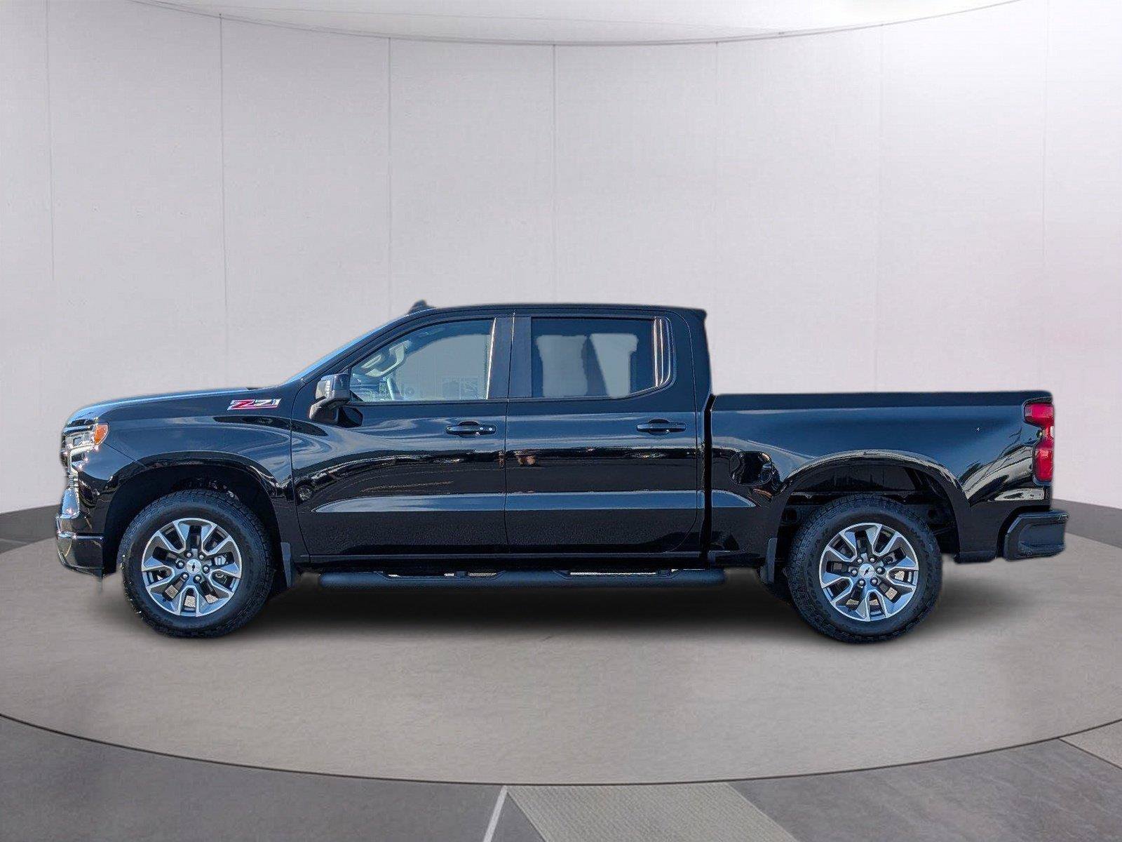 New 2026 Chevrolet Silverado 1500 RST w/ Safety Package AWD/4WD image 2