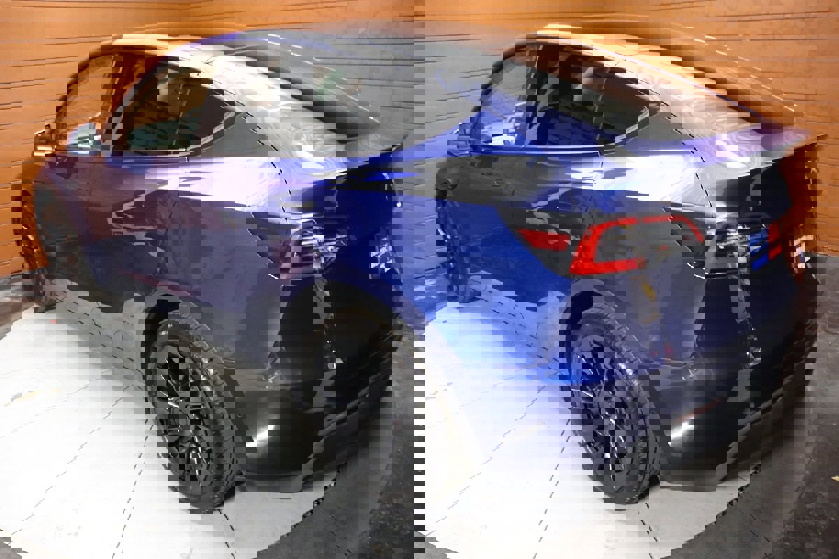 Used 2024 Tesla Model Y Long Range image 10