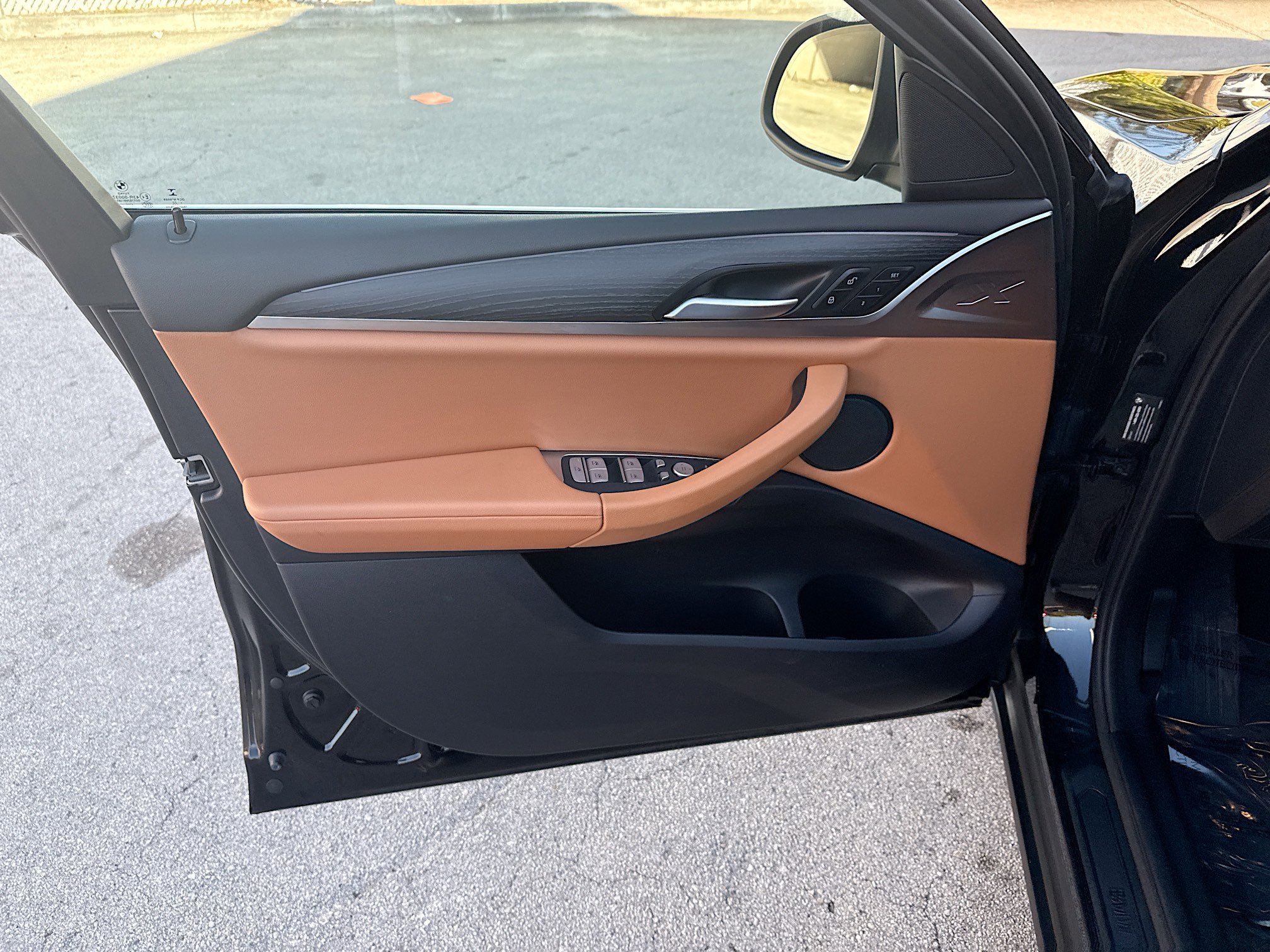 Used 2023 BMW X4 xDrive30i w/ Premium Package image 21