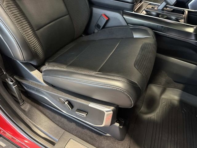 Used 2023 Ford F150 Raptor image 16